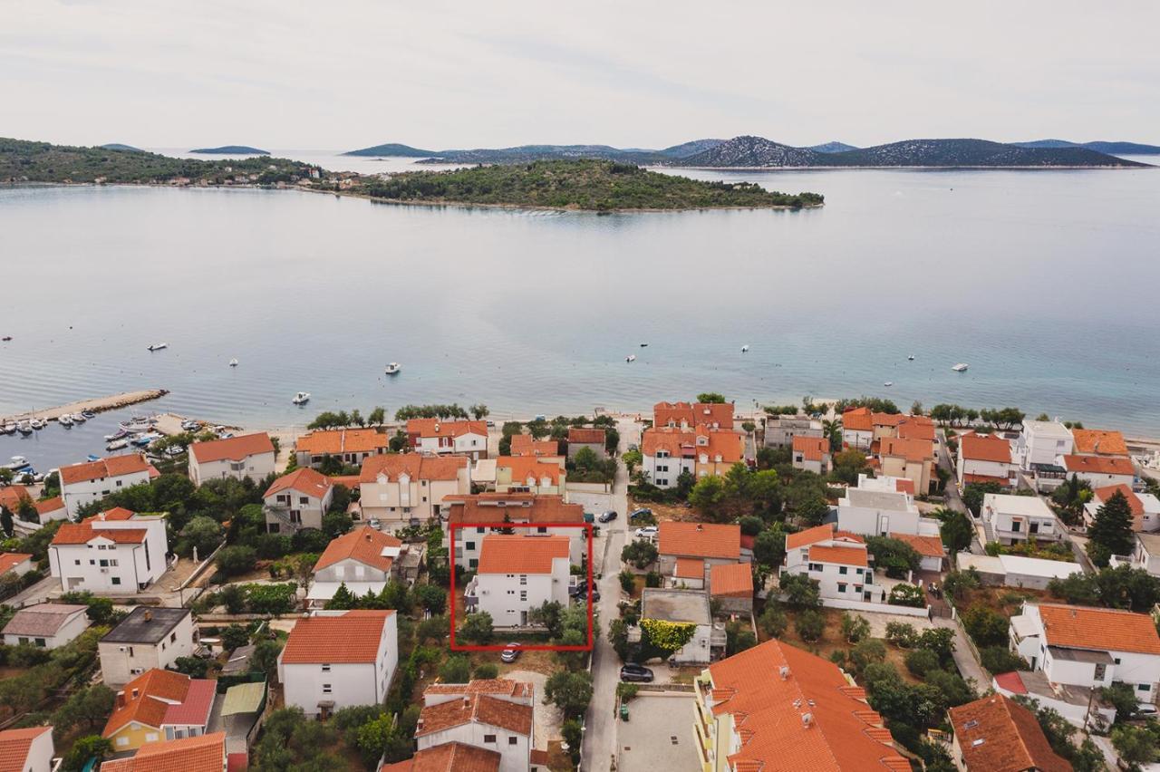 Apartmani Sanja Vodice Buitenkant foto